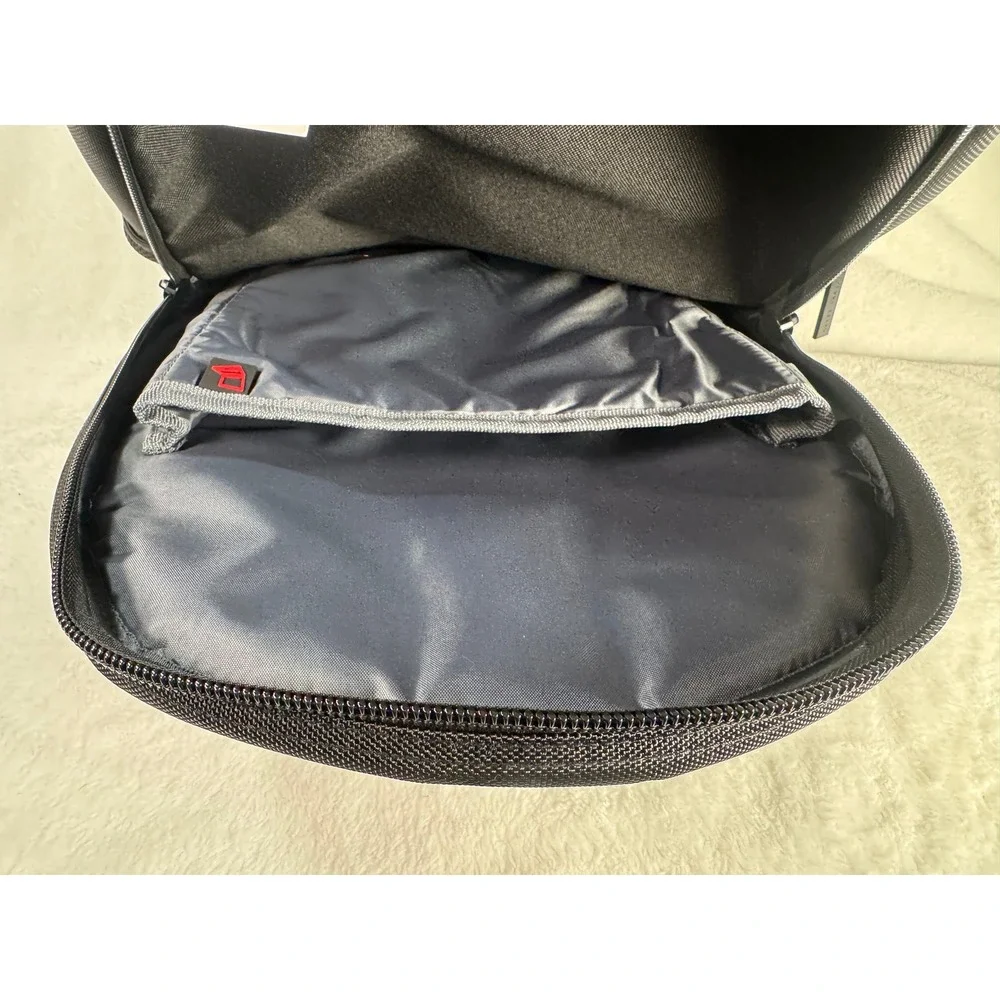 NEW Perry Ellis Portfolio Black 15